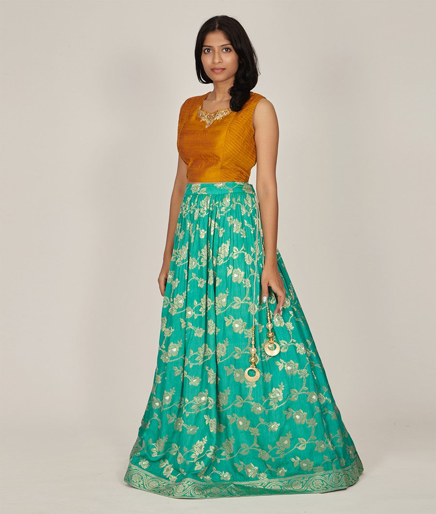 Green Banarasi Silk Lehenga - kaystore.in